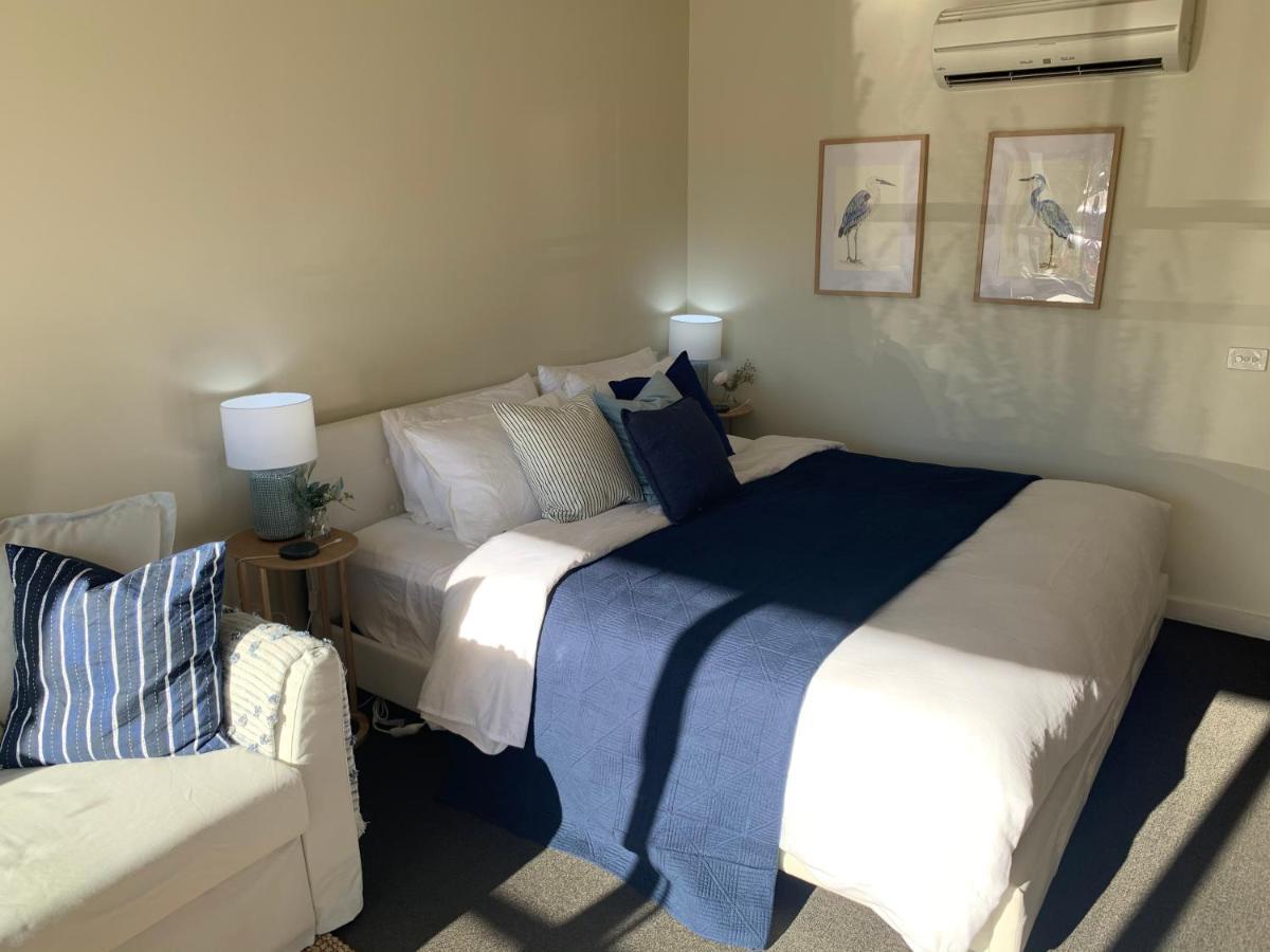 Lorne Studio Apartment ภายนอก รูปภาพ